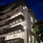 Comfort & Apart Otel 4*