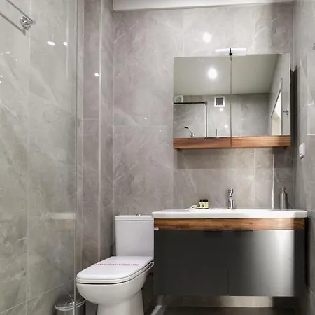 Comfort & 4* Larissa