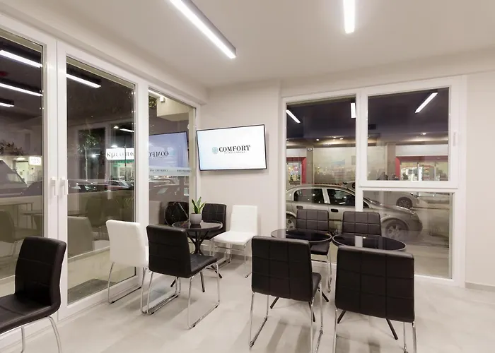 Comfort & Апарт-отель Лариса