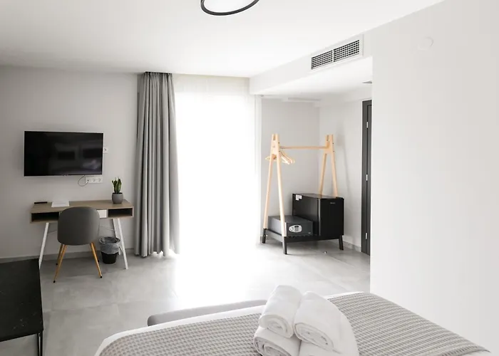 Comfort & 4* Лариса